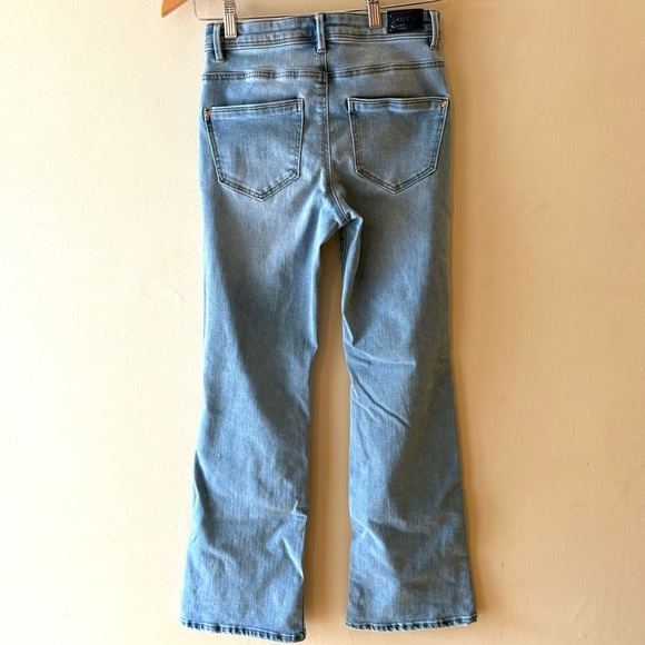 Only Women's light Blue Jeans with flair, copper hardware, size 26 - Picture 2 of 10